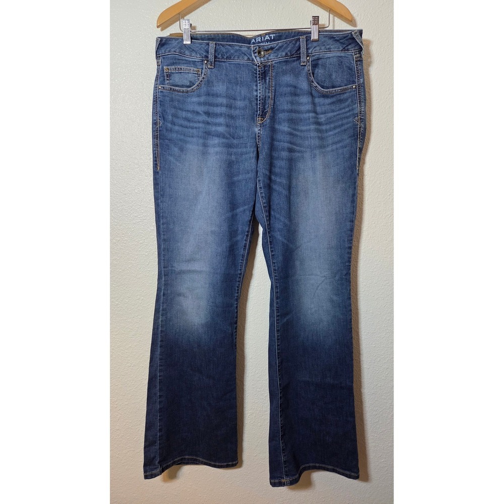 Ariat Jeans Women's 33R Blue Bootcut Medium Wash Stretch Western Cowgirl Denim - Picture 1 of 10